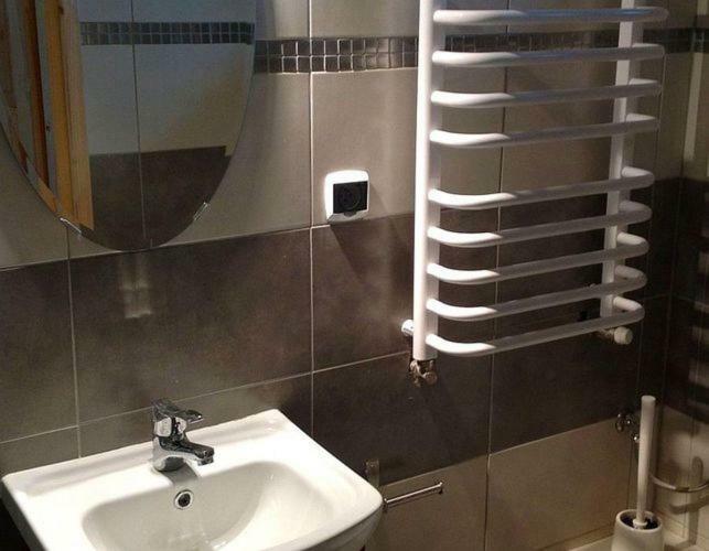 Przystanek Zofiowka Otel Tuszyn Dış mekan fotoğraf